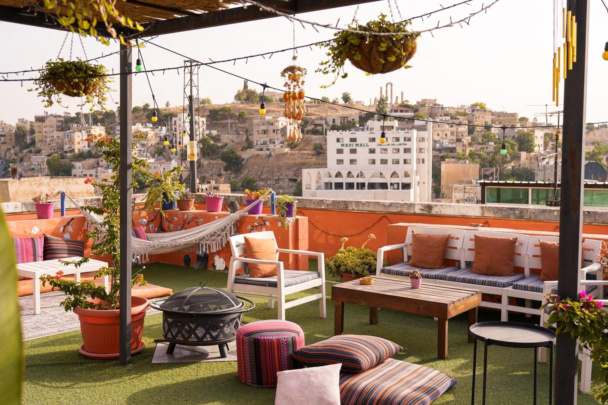 Medusa Home Stay Amman Exterior photo